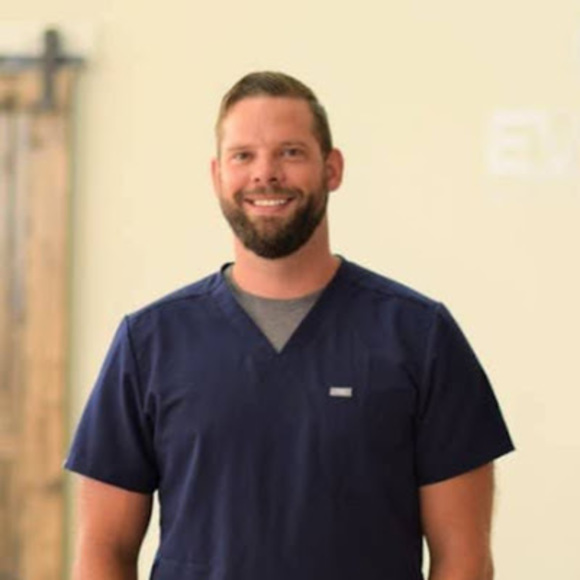 Meet your Posher, Travis - Picture 1 of 1